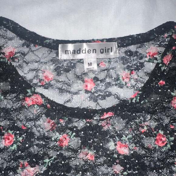 Y2K Madden Girl Black Floral Lace Long Sleeve Sheer Babydoll Coquette Tee - Picture 5 of 6